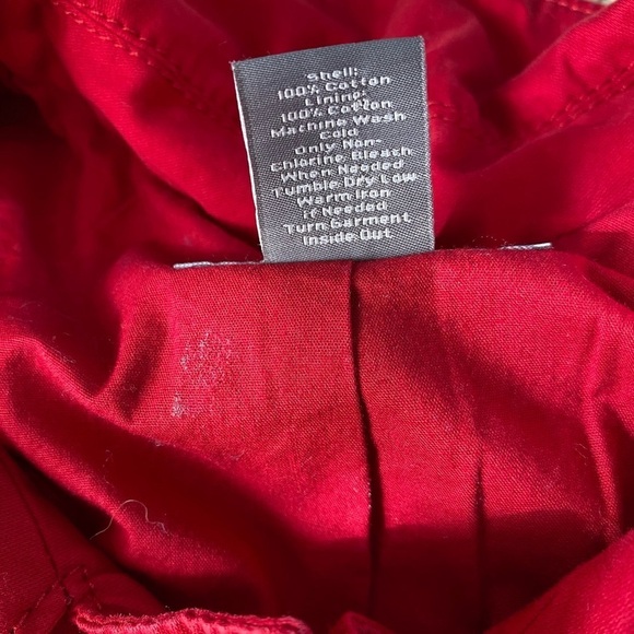 Ann Taylor, Red Cropped Jacket with three Silver Buttons, Size: Medium - Picture 9 of 10